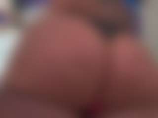 Kinky Kris's Live Sex Cam Show