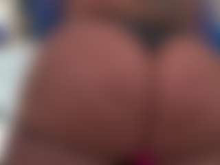 Live cam show with Kinky Kris - Control on camwithhim.com