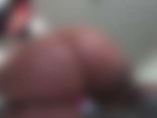 Kinky Kris's Live Sex Cam Show