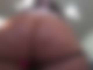 Kinky Kris's Live Sex Cam Show