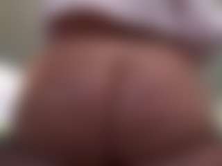 Kinky Kris's Live Sex Cam Show