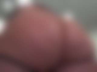 Kinky Kris's Live Sex Cam Show