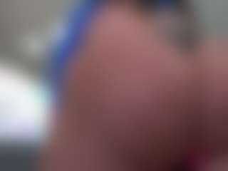Kinky Kris's Live Sex Cam Show