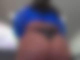 Live cam show with Kinky Kris - Tease MILF on Dolls Live