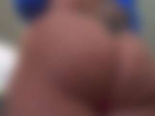 Kinky Kris's Live Sex Cam Show