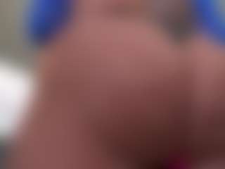 Kinky Kris's Live Sex Cam Show