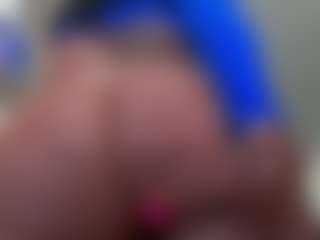Kinky Kris's Live Sex Cam Show