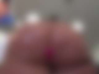 Kinky Kris's Live Sex Cam Show