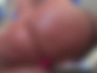Kinky Kris's Live Sex Cam Show