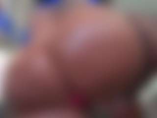 Kinky Kris's Live Sex Cam Show