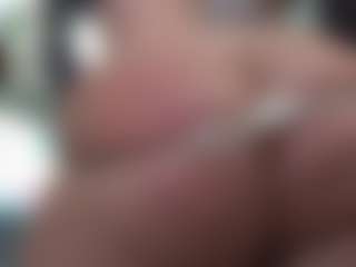 Live cam show with Kinky Kris - Big Tits on liverealitysex.com