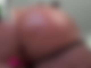 Kinky Kris's Live Sex Cam Show