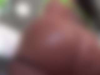 Live cam show with Kinky Kris - Pornstar Small Tits on thefappeningchat.com