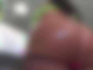 Kinky Kris's Live Sex Cam Show