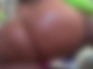 Kinky Kris's Live Sex Cam Show