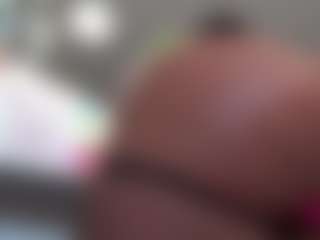 Kinky Kris's Live Sex Cam Show
