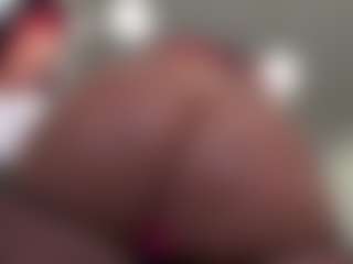 Kinky Kris's Live Sex Cam Show