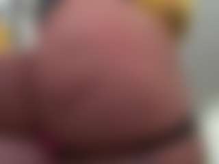 Kinky Kris's Live Sex Cam Show