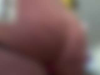 Kinky Kris's Live Sex Cam Show