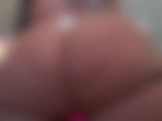 Kinky Kris's Live Sex Cam Show