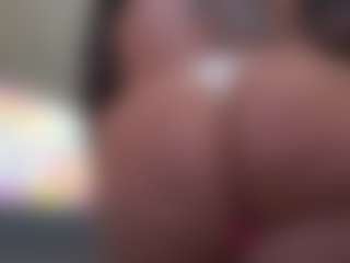 Live cam show with Kinky Kris - Tattoos on xheatlive.com