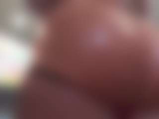 Live cam show with Kinky Kris - Big Tits on Camsoda