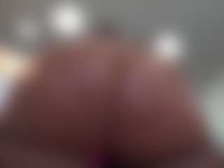 Kinky Kris's Live Sex Cam Show