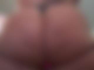 Kinky Kris's Live Sex Cam Show