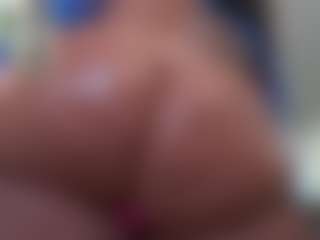 Kinky Kris's Live Sex Cam Show
