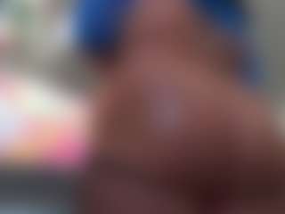 Kinky Kris's Live Sex Cam Show