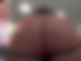 Kinky Kris's Live Sex Cam Show