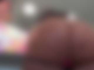 Kinky Kris's Live Sex Cam Show