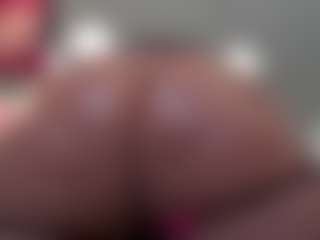 Kinky Kris's Live Sex Cam Show