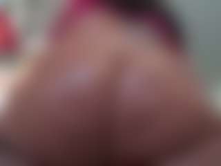 Kinky Kris's Live Sex Cam Show