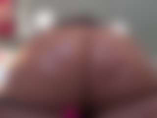 Kinky Kris's Live Sex Cam Show