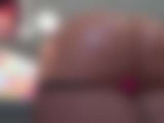 Kinky Kris's Live Sex Cam Show