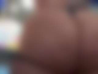 Kinky Kris's Live Sex Cam Show