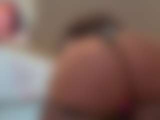 Live cam show with Kinky Kris - Big Tits on Camsoda