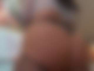 Live cam show with Kinky Kris - Wife on PervPlay.com