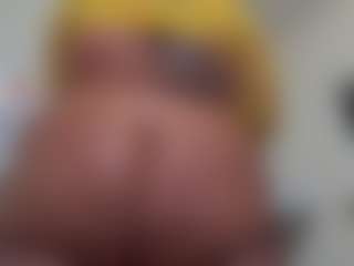 Kinky Kris's Live Sex Cam Show