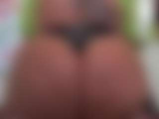 Kinky Kris's Live Sex Cam Show