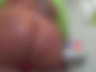 Kinky Kris's Live Sex Cam Show