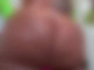 Kinky Kris's Live Sex Cam Show