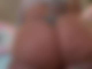 Kinky Kris's Live Sex Cam Show
