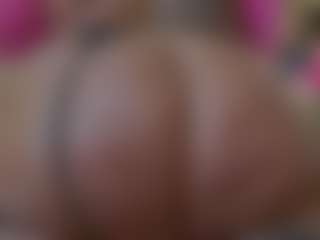 Kinky Kris's Live Sex Cam Show