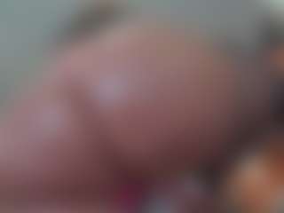 Kinky Kris's Live Sex Cam Show