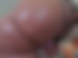 Kinky Kris's Live Sex Cam Show
