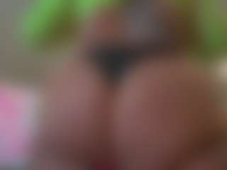 Kinky Kris's Live Sex Cam Show