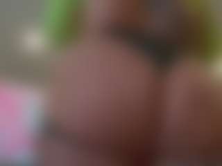 Kinky Kris's Live Sex Cam Show