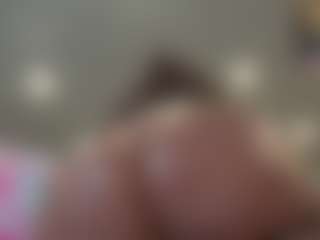 Kinky Kris's Live Sex Cam Show
